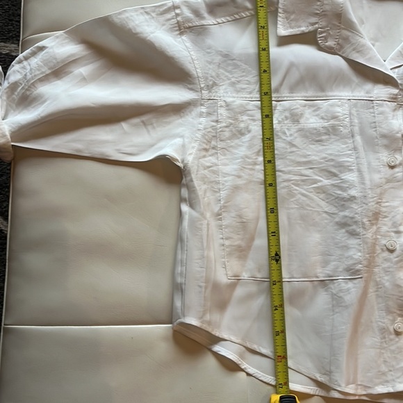 EUC ZARA WHITE BLOUSE CROP TOP, size 8-9 - Picture 5 of 5
